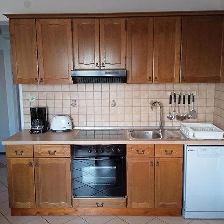 Apartmani Vesna Lun  Ngoại thất bức ảnh